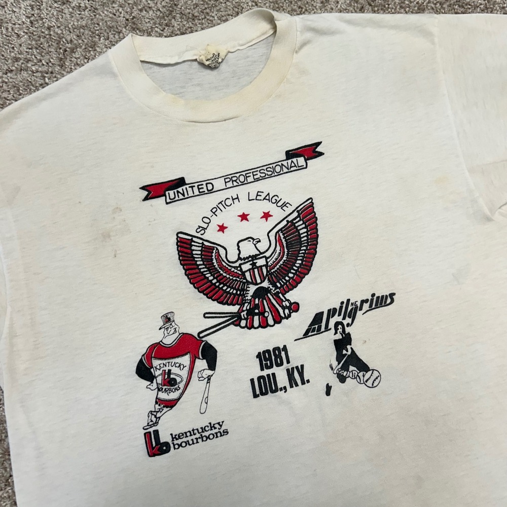 Vintage DISTRESSED United Professional Slo-Pitch League 1981 Size XL USA Made